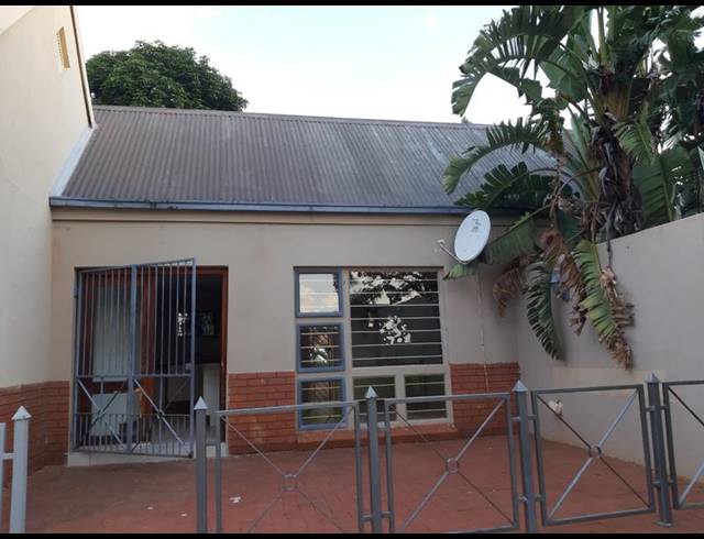 2 BEDROOM HOUSE FOR SALE IN NINAPARK